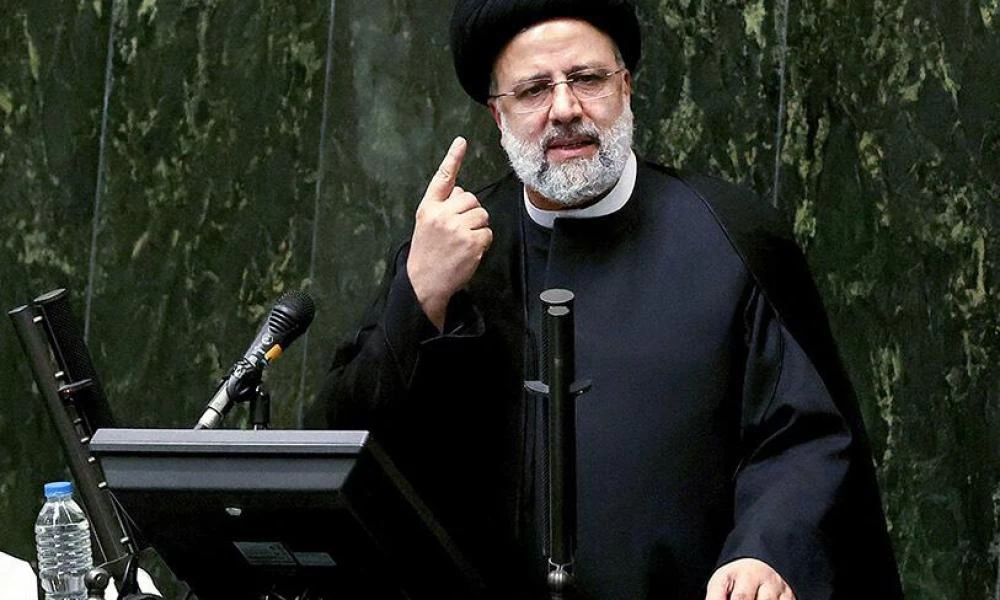 "Εξάρες" από το Ιράν αλλάζουν τους όρους του παιχνιδιού: Νέο σύστημα αεράμυνας και 5 ακόμη αμυντικά έργα